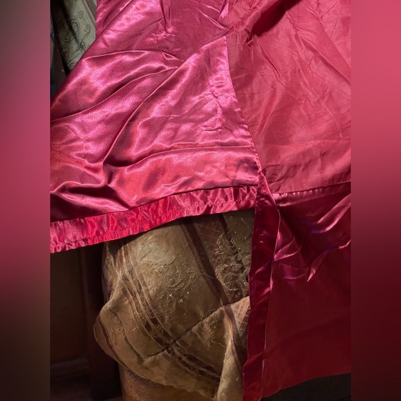 Satin flower & Rhinestones Comforter Set - Picture 8 of 12